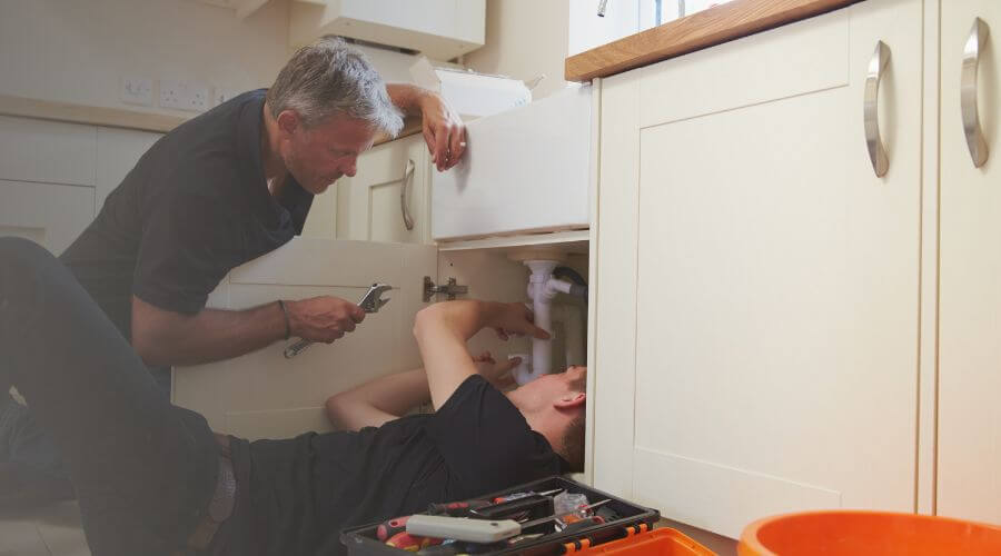 Professional Leak Detection in Sixes, OR